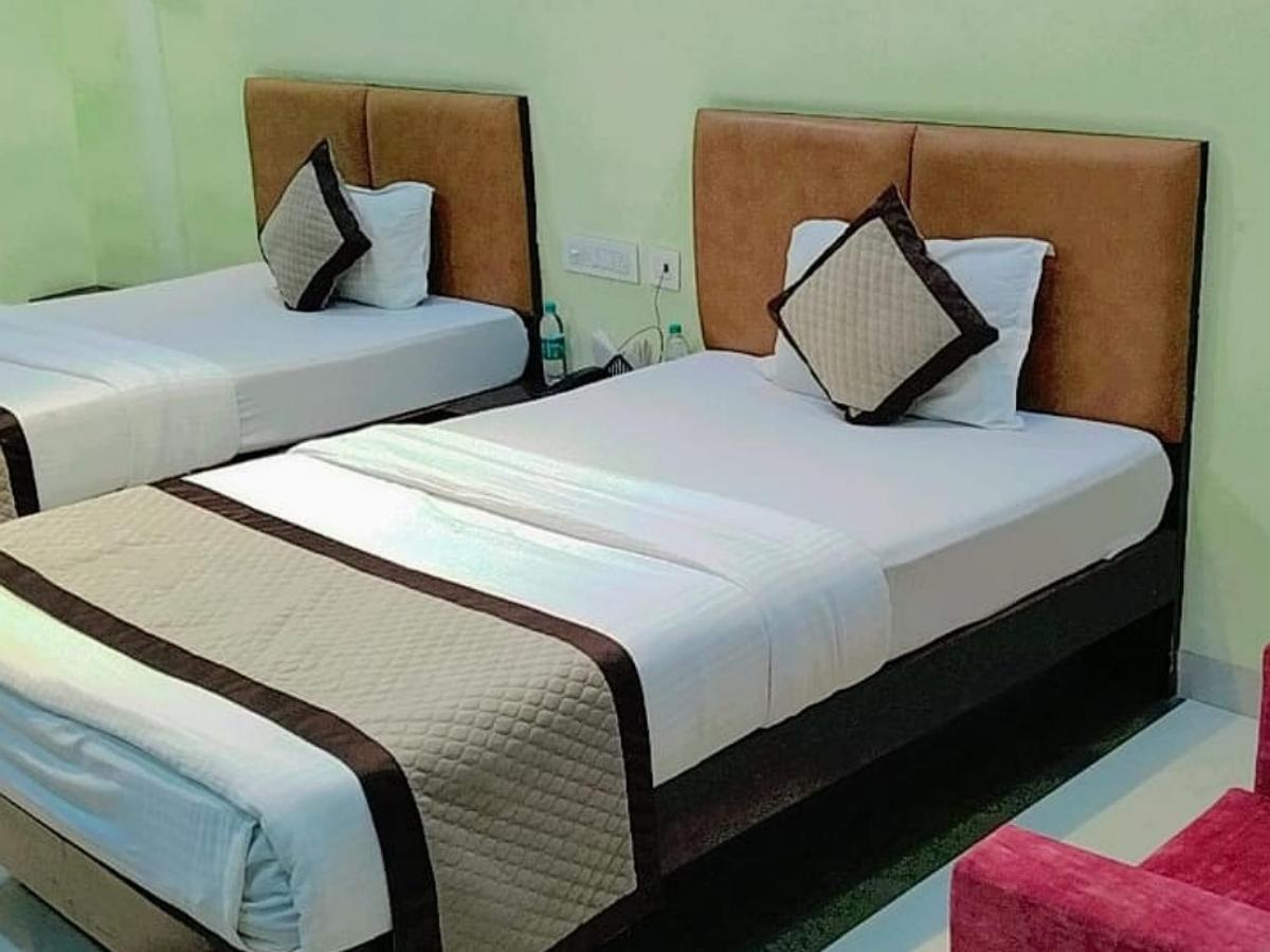 Jmc Hotel Lavish Akolia Ngoại thất bức ảnh